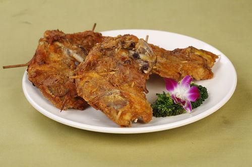 炸鸡骨架爆料视频大全图片,揭秘美食背后的制作奥秘 第3张 炸鸡骨架爆料视频大全图片,揭秘美食背后的制作奥秘 第3张
