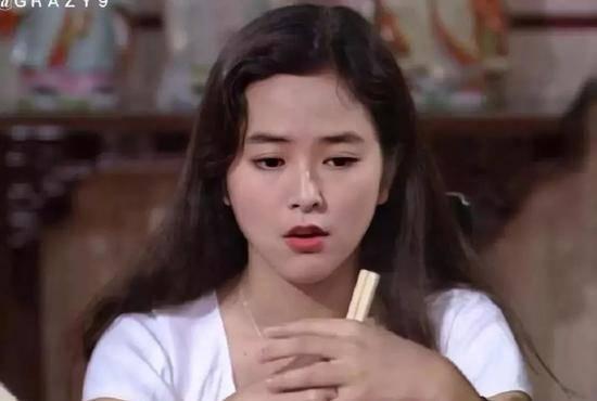 苗妹玉儿前夫爆料视频,揭秘婚姻内幕与情感纠葛 第3张 苗妹玉儿前夫爆料视频,揭秘婚姻内幕与情感纠葛 第3张