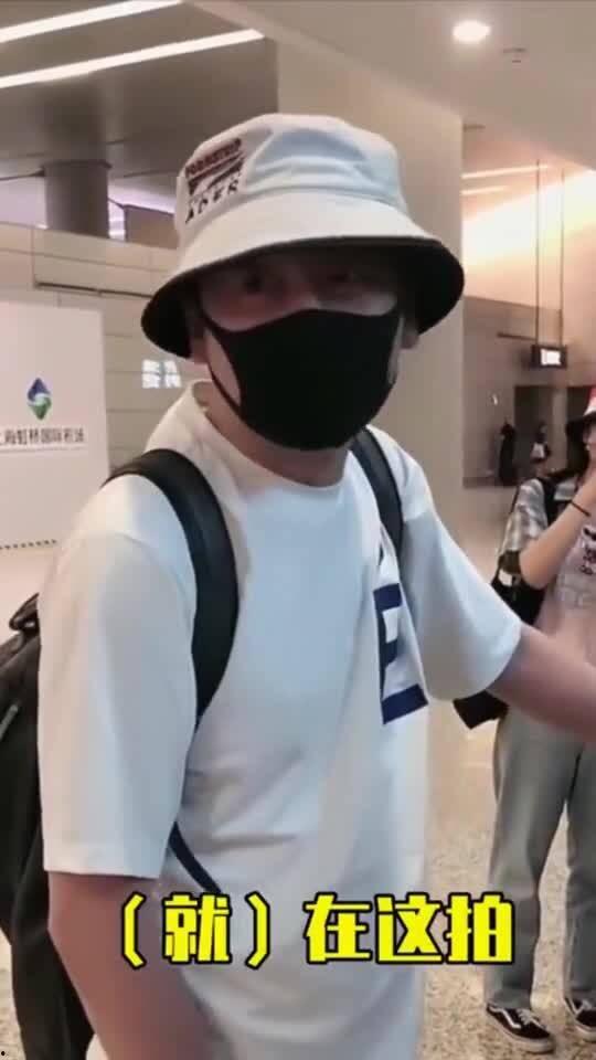 网红吃瓜路人,揭秘娱乐圈幕后真相  第3张