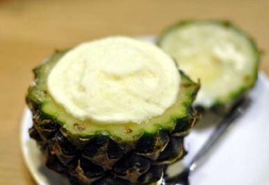 抖音网红菠萝酱吃瓜,揭秘娱乐圈幕后真相  第2张