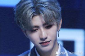 蔡徐坤白露圈内爆料,娱乐圈背后的惊人真相 第3张 蔡徐坤白露圈内爆料,娱乐圈背后的惊人真相 第3张