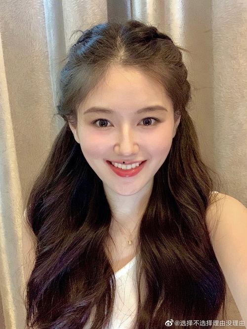 高清网红吃瓜视频,高清视频揭秘娱乐圈幕后真相 第2张 高清网红吃瓜视频,高清视频揭秘娱乐圈幕后真相 第2张